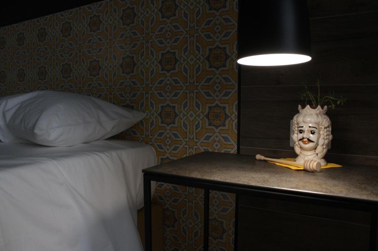Venere B&B קסטלמולה מראה חיצוני תמונה