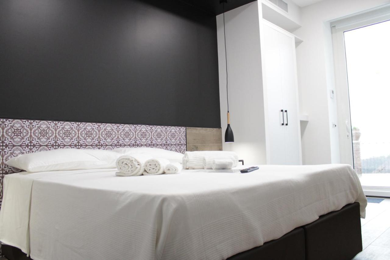 Venere B&B קסטלמולה מראה חיצוני תמונה