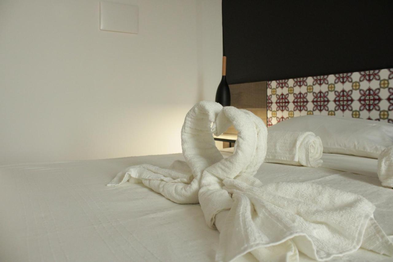 Venere B&B קסטלמולה מראה חיצוני תמונה